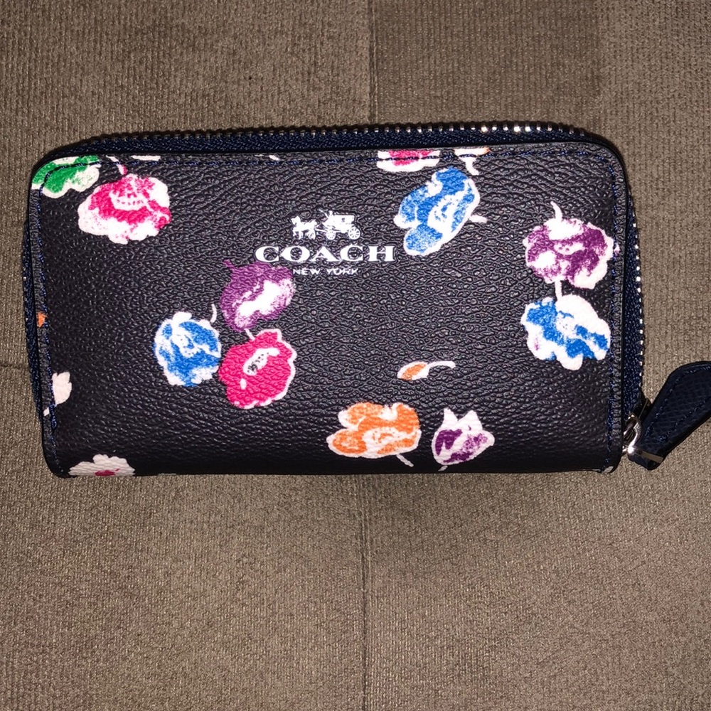 Coach small wallet new